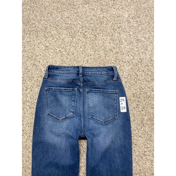 28 CEROS High-Rise Exposed Button Fly Distressed Crop Straight Leg Raw Hem - Picture 4 of 7